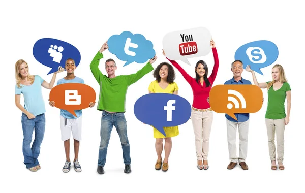 Multi Ethnic People Holding Speech Bubbles Social Networking Related Logos — Stock Photo, Image
