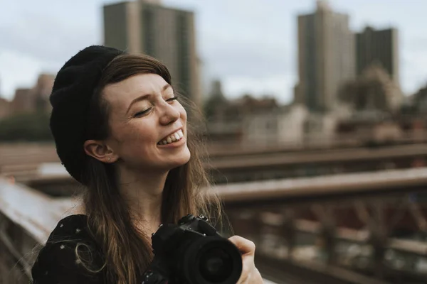 Fotógrafo Tomando Una Foto Puente Brooklyn — Foto de Stock