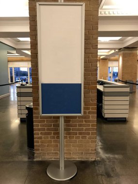 Otel resepsiyonu boş Reklam panosunda