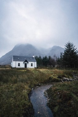 Cottage at Glen Etive, Iskoçya