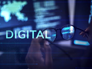 Yazılım Mühendisi bir program geliştirme