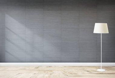 Siyah duvar mockup karşı lamba