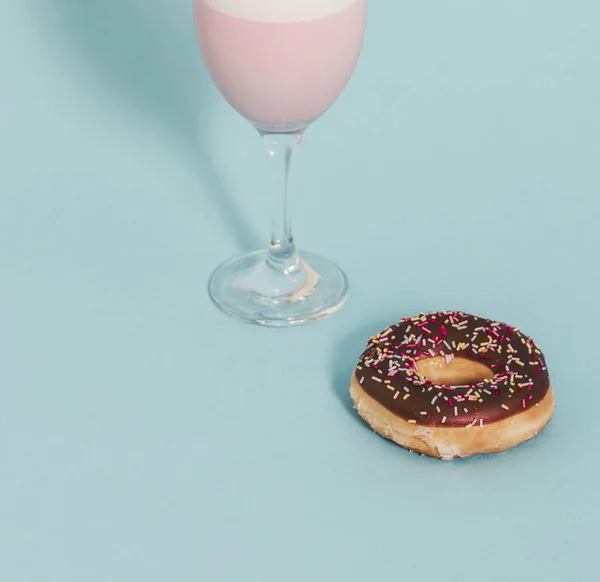 Tasty Glazed Donut Fancy Drink — Stock Photo, Image