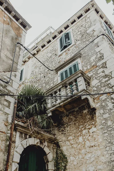 Alte Beschädigte Gebäude Kroatien — Stockfoto