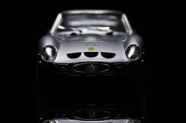 Ferrari 250 Gto Argento Sfondo Nero Immagine Alta Risoluzione Industria — Foto Stock