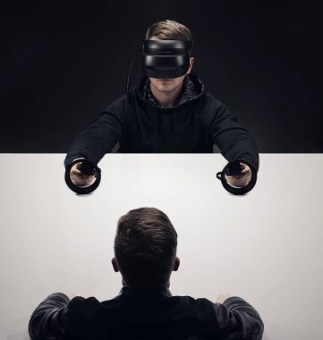 VR sanal reallity kavramı. Eğlence ve sağlık sektörü için yüksek çözünürlüklü görüntü.