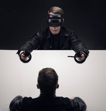 VR sanal reallity kavramı. Eğlence ve sağlık sektörü için yüksek çözünürlüklü görüntü.
