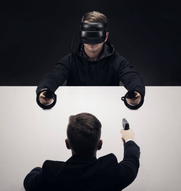 VR sanal reallity kavramı. Eğlence ve sağlık sektörü için yüksek çözünürlüklü görüntü.