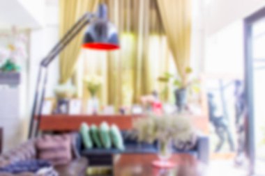 Ofiste oturma odası, arka planda bulanık.