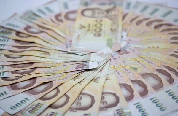 Para, Tayland Para Birimi 1000 Bath.Nakit Para Banyosu, Çember