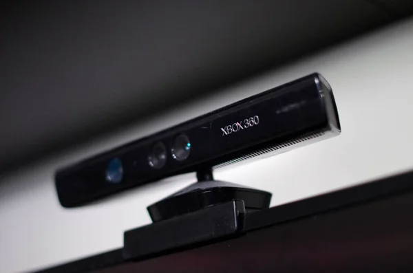 Egy Xbox 360 Mozgásérzékelője Amit Szereltek Kinect Windows Gyártása Megszűnt — Stock Fotó