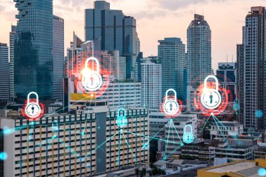 Asya, Bangkok 'un günbatımı panoramik şehir manzarasında Padlock' un hologramı. Siber güvenlik istihbaratı kavramı. Çoklu pozlama.
