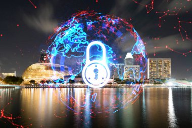 Parlayan Padlock hologramı, Singapur, Asya 'nın gece panoramik şehir manzarası. Şirketleri korumak için siber güvenlik kavramı. Çift pozlama.