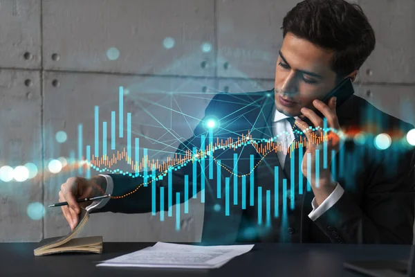 Człowiek biuro używać mówić telefon forex wykres wykres finansowy rysunek koncepcja. Podwójna ekspozycja. — Zdjęcie stockowe