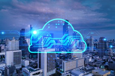 Parlak bulut ikonu hologramı, gün batımında Bangkok 'un panoramik şehir manzarası. Asya 'da dijital veri depolama kavramı. Çoklu pozlama.