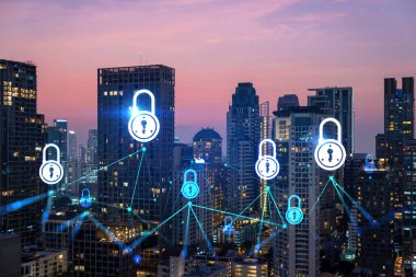 Asya, Bangkok 'un günbatımı panoramik şehir manzarasında Padlock' un hologramı. Siber güvenlik istihbaratı kavramı. Çoklu pozlama.