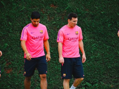 Messi ve Suarez spor kenti Fc Barcelona 'da 2014 yılında eğitim görmüştür.