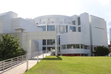 Atlanta, GA 26 Mayıs 2020 Atlanta 'daki Yüksek Sanat Müzesi Amerika Birleşik Devletleri' nin güneydoğusundaki sivil haklar belgeleriyle tanınan önde gelen bir sanat müzesidir..