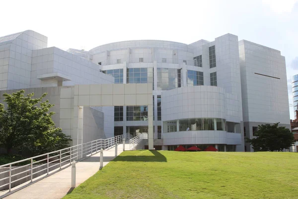 Atlanta, GA 26 Mayıs 2020 Atlanta 'daki Yüksek Sanat Müzesi Amerika Birleşik Devletleri' nin güneydoğusundaki sivil haklar belgeleriyle tanınan önde gelen bir sanat müzesidir..