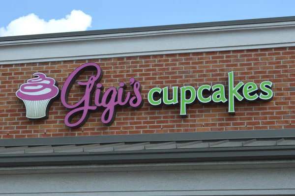 Columbus Ohio Usa July 2019 Gigi Cupcakes Specializes Tasty Decorative — Foto de Stock