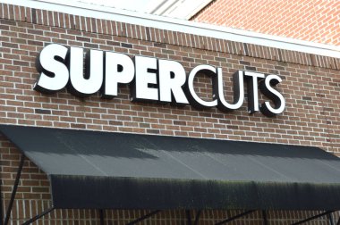 Cuyahoga Falls, Ohio-USA May 26,2019: Supercuts is a hair salon franchise with more than 2,400 locations across the United States.The company was founded in the San Francisco Bay Area in 1975.