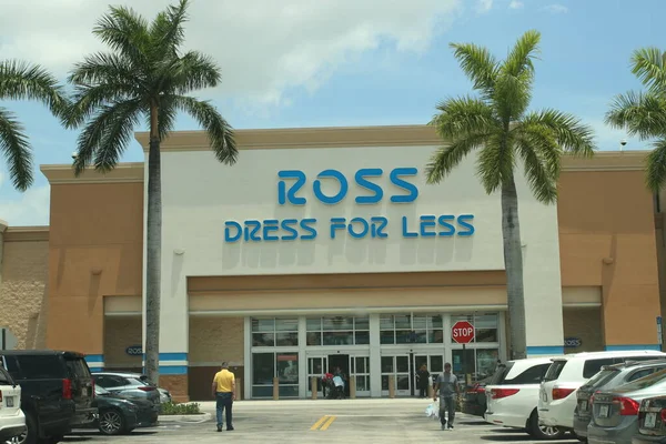 Mirimar Usa Mayo 2019 Ross Store Entrance Logo Ross Stores — Foto de Stock