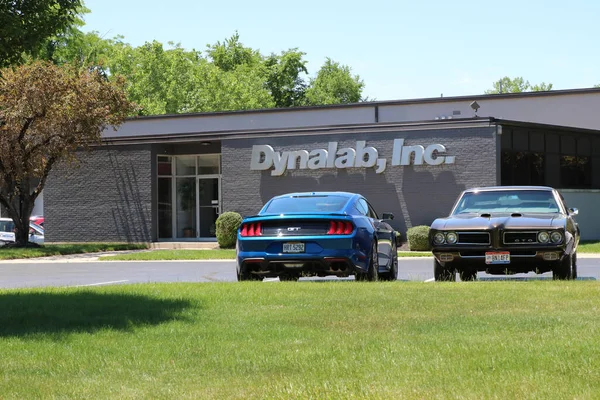 2020年6月25日 美国俄亥俄州哥伦布市 Dynalab公司总部设在雷诺斯堡 提供统包服务 包括线束 电缆制造和机电总成 — 图库照片