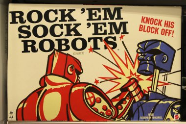 Columbus, Ohio 25 Haziran 2020. Rock 'Em Sock' Em Robots, Marvin Glass and Associates tarafından tasarlanan ve ilk olarak 1964 yılında Marx oyuncak şirketi tarafından üretilen iki oyuncaktır..