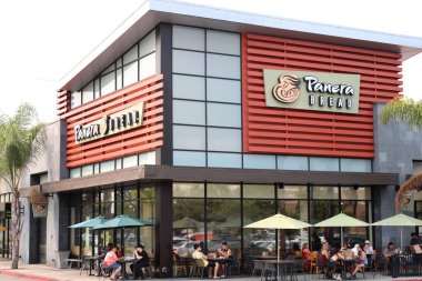 Redondo Plajı CA Eylül 12, 2020 Panera Ekmek Restoranı