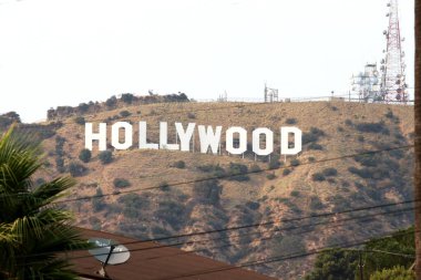 Hollywood CA Eylül 15.2020 İkonik Hollywood Tabelası.