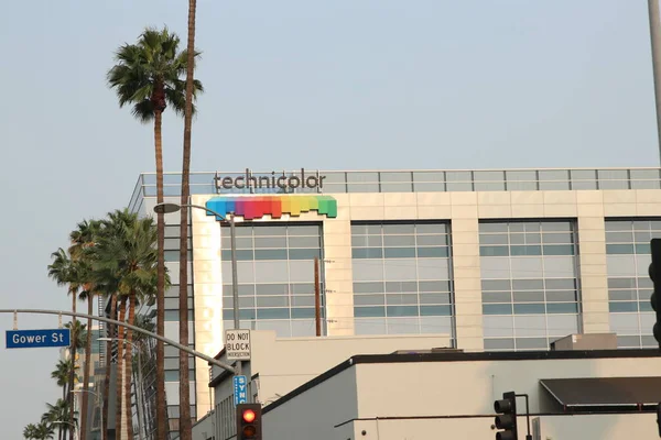 2020年9月12日 位于日落大道的工作室 Technicolor Studios 是一家位于好莱坞中心的六层A级办公室和电影技术制作设施 — 图库照片
