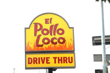 Long Beach, CA 12 Eylül 2020 El Pollo Loco Restoranı