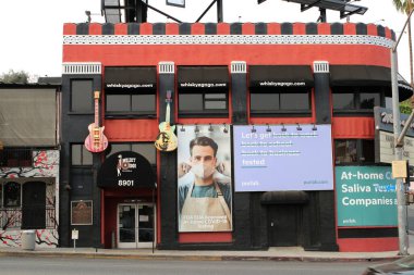 Hollywood, CA 12 Eylül 2020 Sunset 'te Whisky-A-GoGo yeni sanatçı ve müzik grupları için popüler bir yerdir..