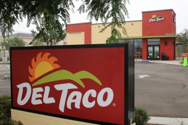 Hawthorne, CA 12 Eylül 2020 Del Taco Meksika Lokantası