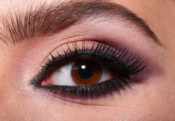Žena Oko Krásným Make Upem Krásné Ženské Oko Extrémní Dlouhé — Stock fotografie