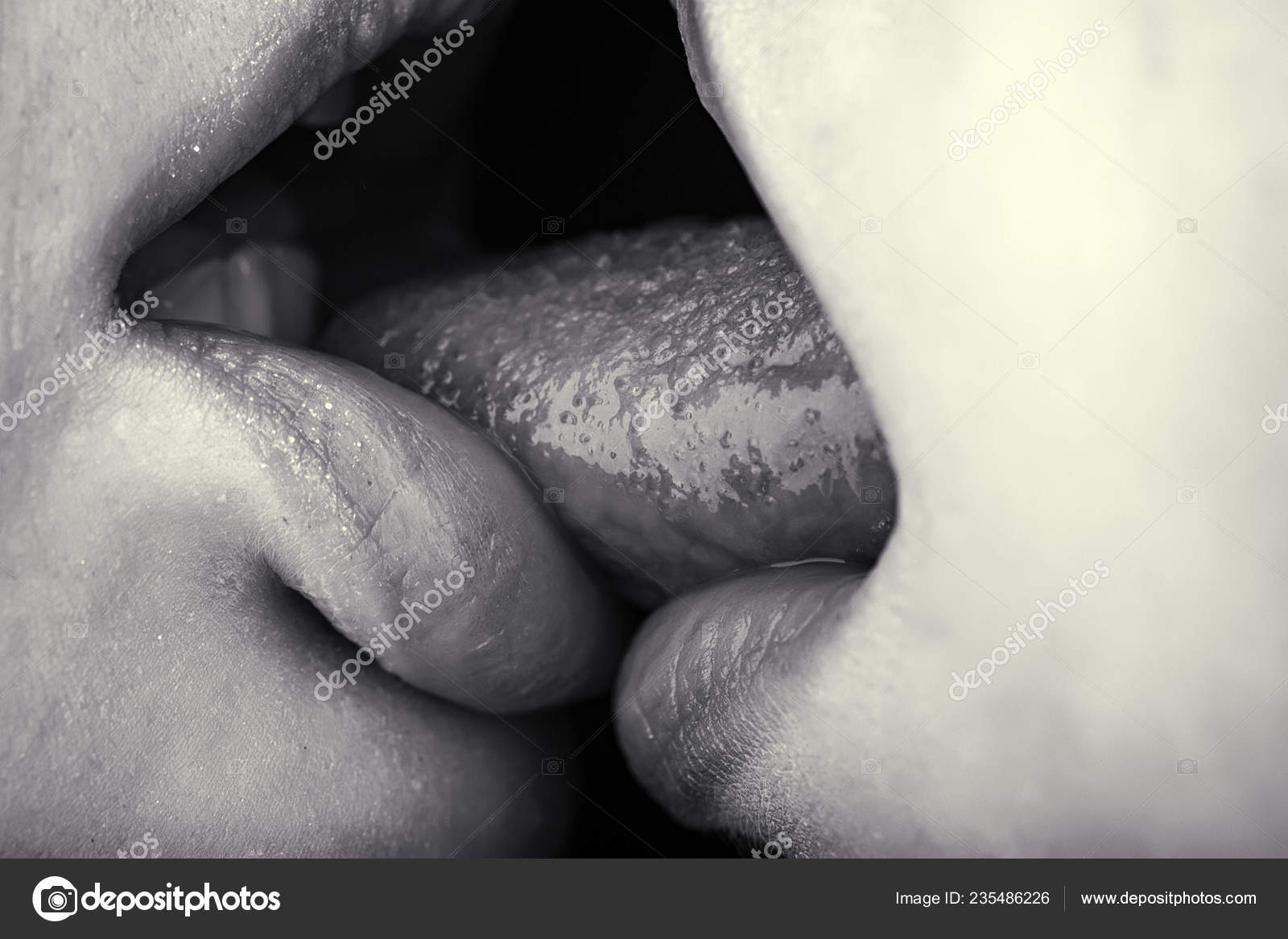 Sexy Tongue Mouth Two Girls Kiss Deep Tongue Homosexual Love Stock Photo by ©hannatv 235486226