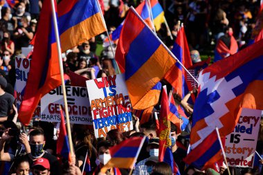 Los Angeles, Kaliforniya, ABD - Ekim 2020: Ermenistan terörle tek başına mücadele ediyor.