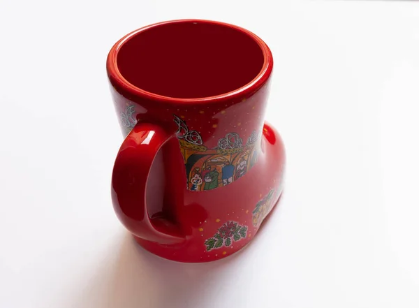 Beyaz arkaplanda Noel motifleri olan iplikler için dekoratif çizme