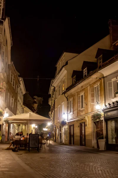 Vista Nocturna Del Casco Antiguo Ciudad Liubliana — Foto de Stock