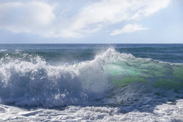 Vagues Brisant Sur Rivage — Photo