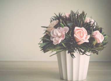 vintage tonda çiçek pot sürecinde Vintage çiçek