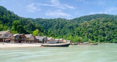 Koh Surin Moo, balıkçı köyü