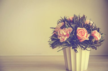 vintage tonda çiçek pot sürecinde Vintage çiçek