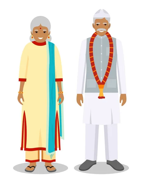 Sada stojí dohromady staré indické muž a žena v tradičním oblečení izolovaných na bílém pozadí v plochý. Různé starší lidé na východě šaty. Vektorové ilustrace. — Stockový vektor