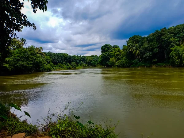 Ciel Nuageux Belle Rivière Kerala Inde — Photo