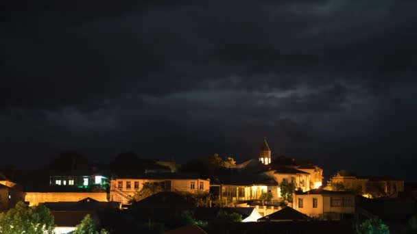 Onweer in een stad signakhi in Georgië — Stockvideo