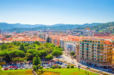 Savona, Liguria 'daki geleneksel mimarinin panoramik görüntüsü, I