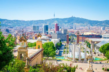 Barcelona, Katalonya, İspanya 'daki eski güzel Plaza de Espana. C
