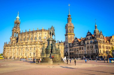 Dresden Katedrali kutsal üçlü veya Hofkirche, Dresden döküm