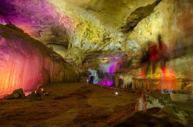 Prometheus (Kumistavi) Imereti bölgesindeki Tskaltubo yakınlarındaki mağara